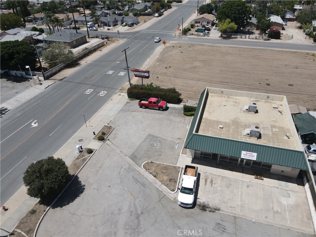 25362 3rd Street Property Photo 2