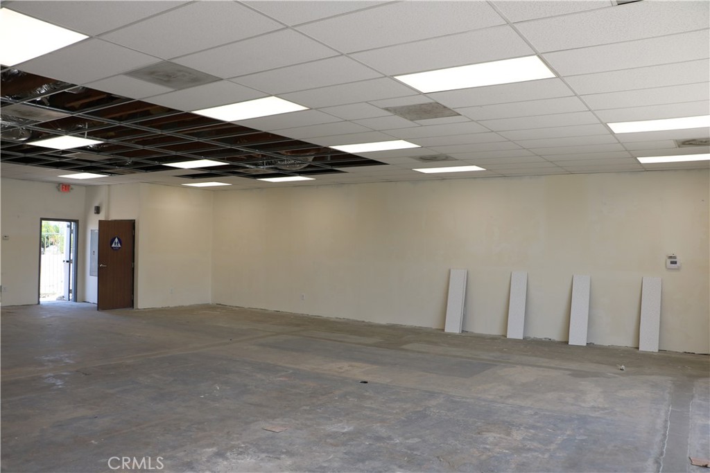 25362 3rd Street Property Photo 10