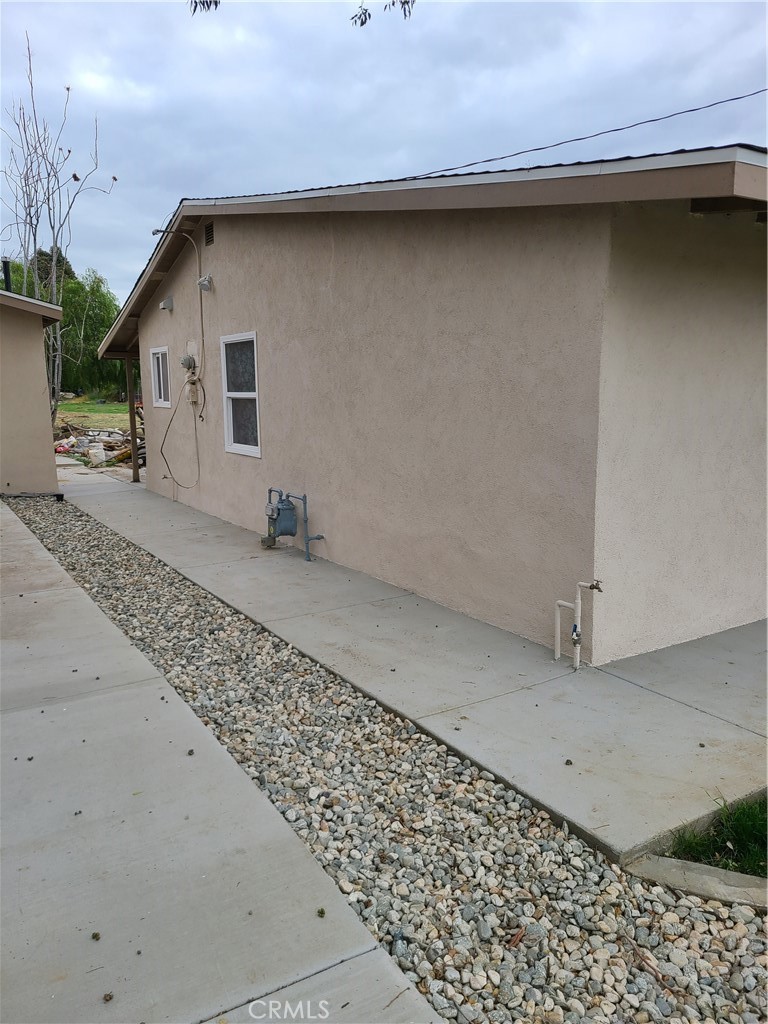 4976 Etiwanda Avenue Property Photo 11