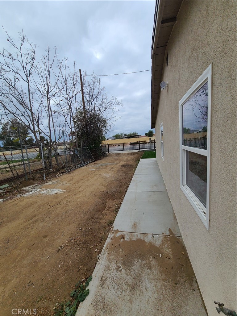 4976 Etiwanda Avenue Property Photo 25
