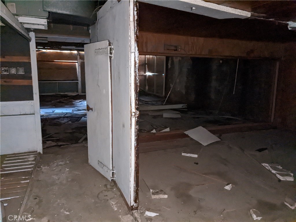 27190 20 Mule Team Road Property Photo 9