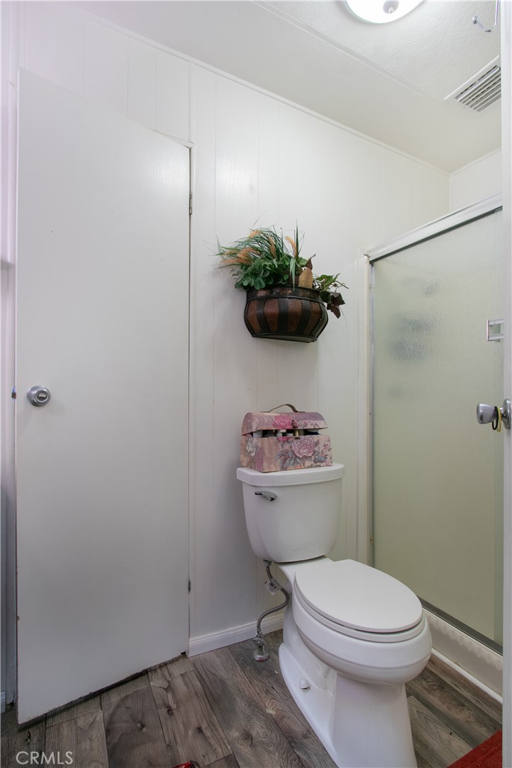 2200 W Wilson Street 154 Property Photo 6