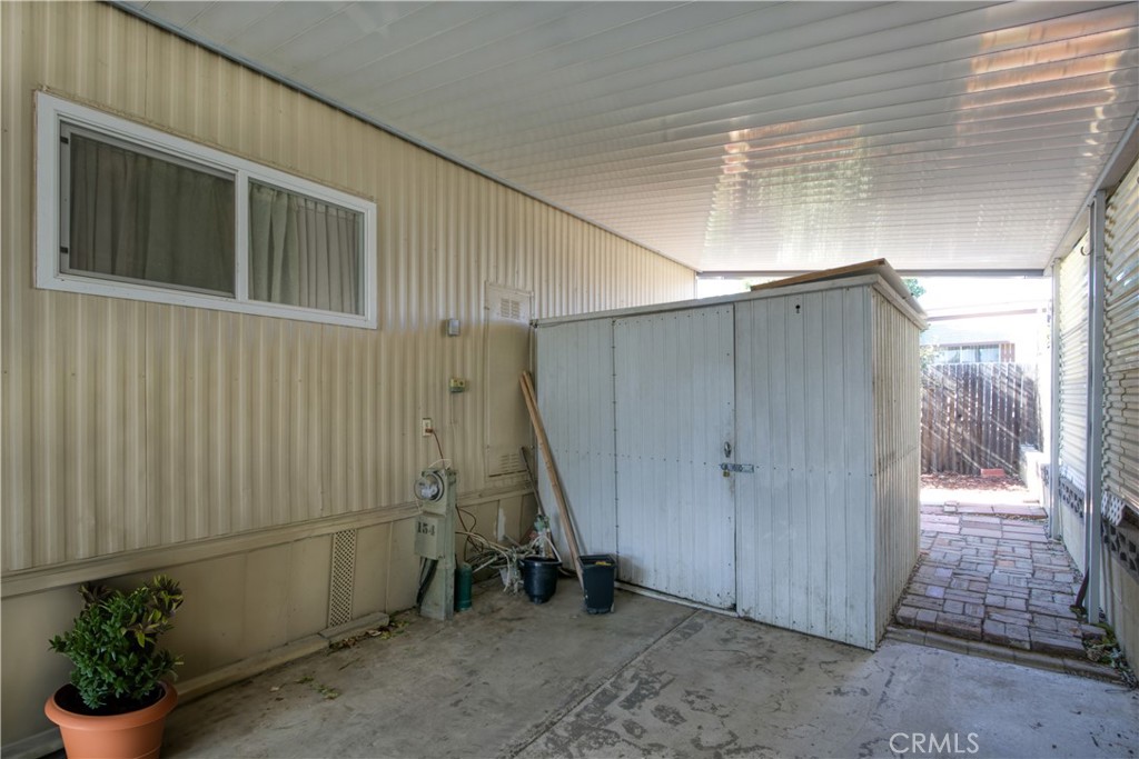 2200 W Wilson Street 154 Property Photo 32