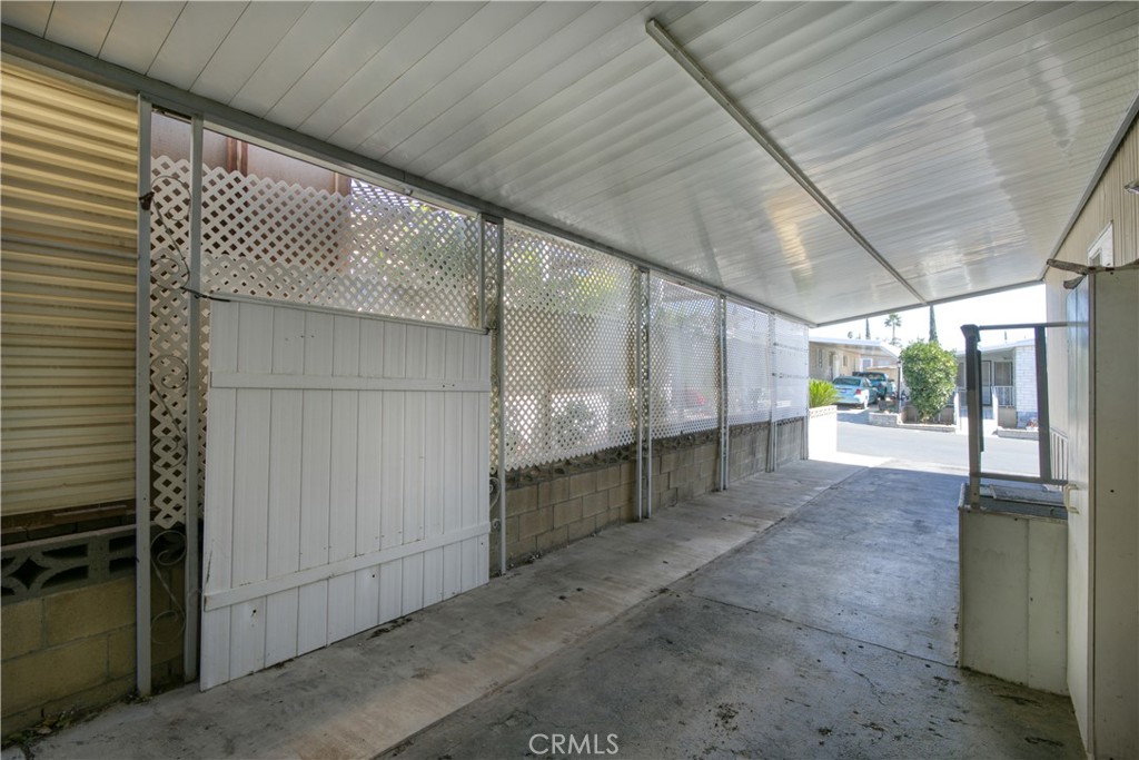 2200 W Wilson Street 154 Property Photo 33