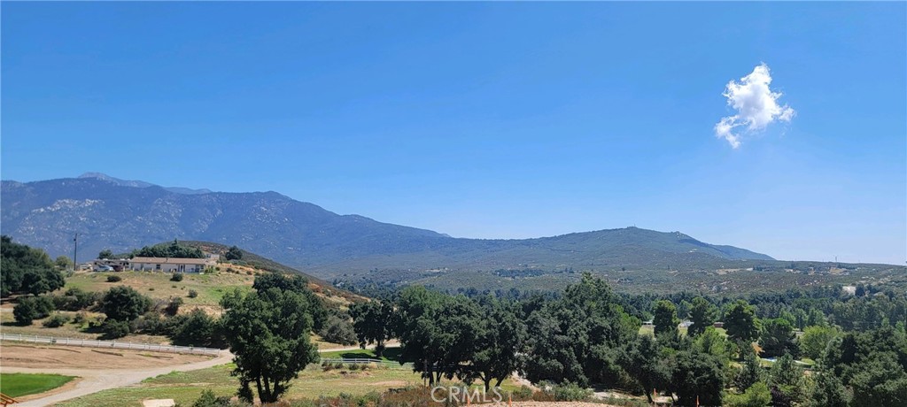 47066 Twin Pines Road Property Photo 6
