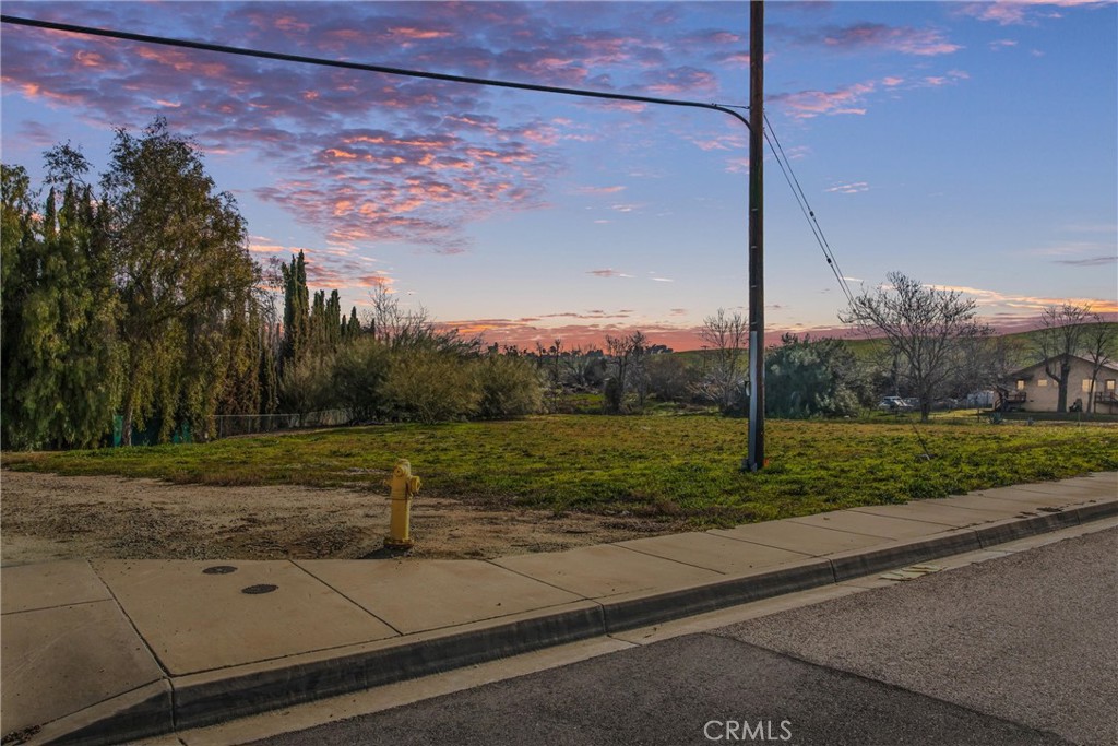 12915 14th Street Property Photo 2