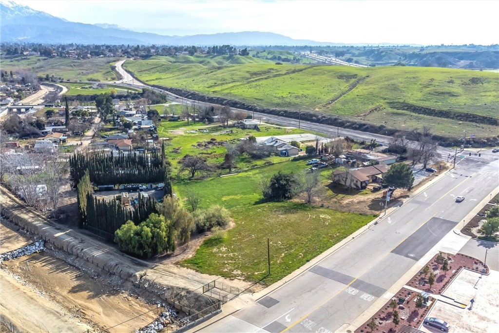 12915 14th Street Property Photo 1