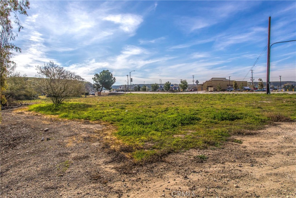 12915 14th Street Property Photo 4