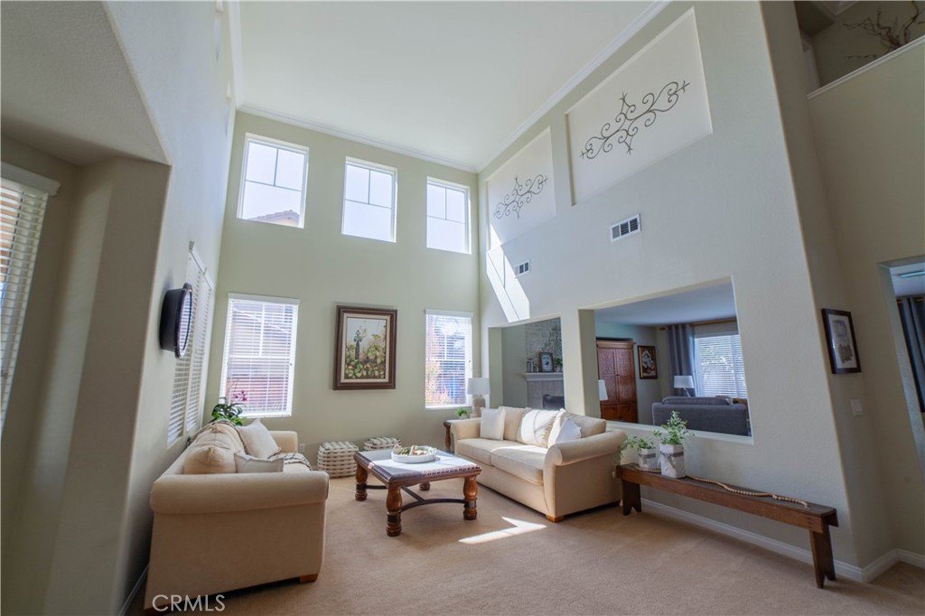 1051 Sunburst Drive Property Photo 14