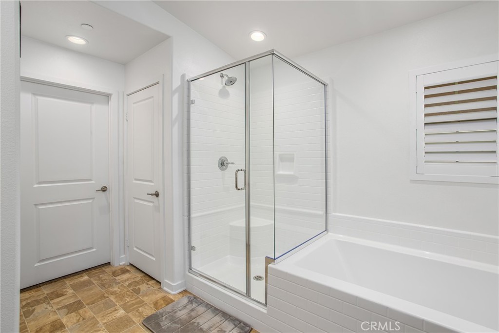 1570 Lismore Lane Property Photo 21