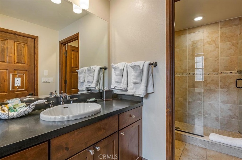 40671 Village Drive 15d Property Photo 20