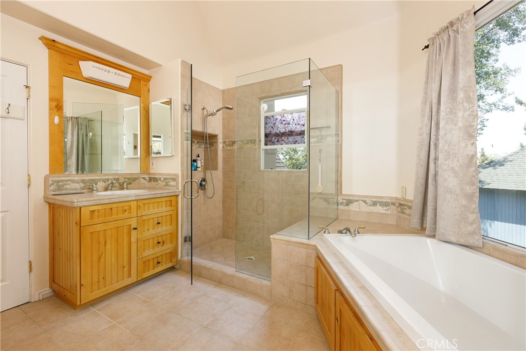 28966 North Shore Road Property Photo 13