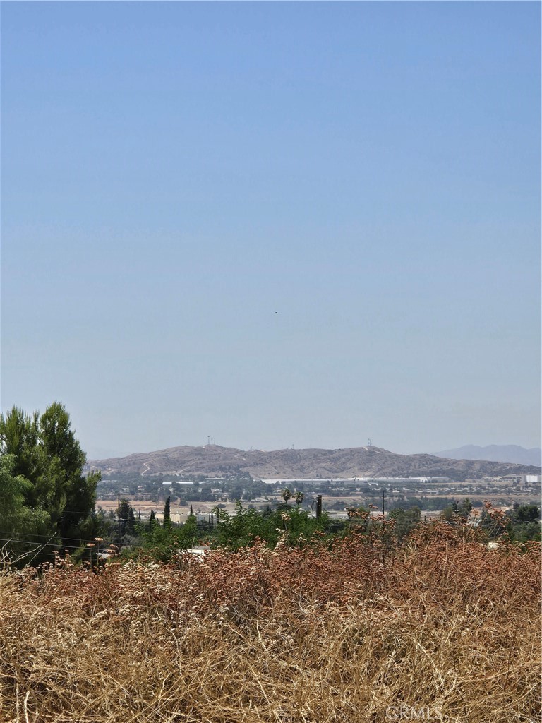 9575 Oak Glen Road Property Photo 10
