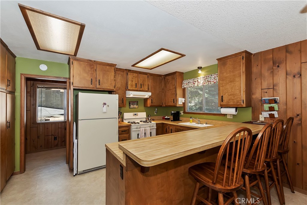 744 Bergschrund Drive Property Photo 13