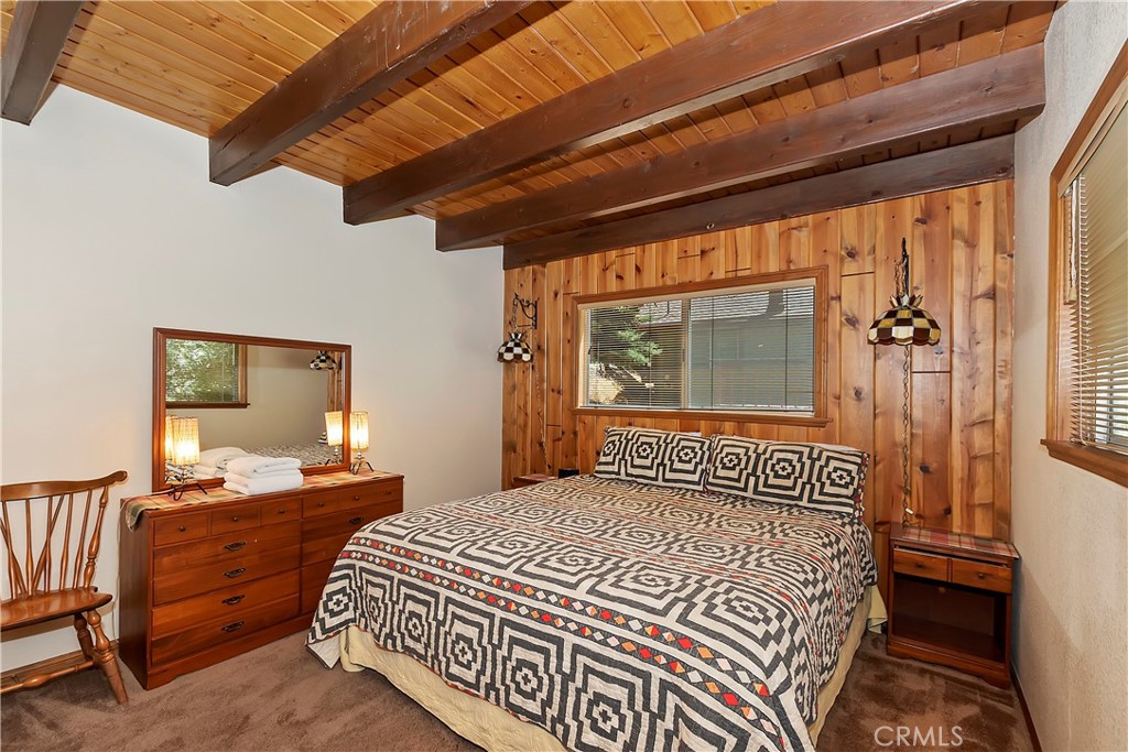 744 Bergschrund Drive Property Photo 29