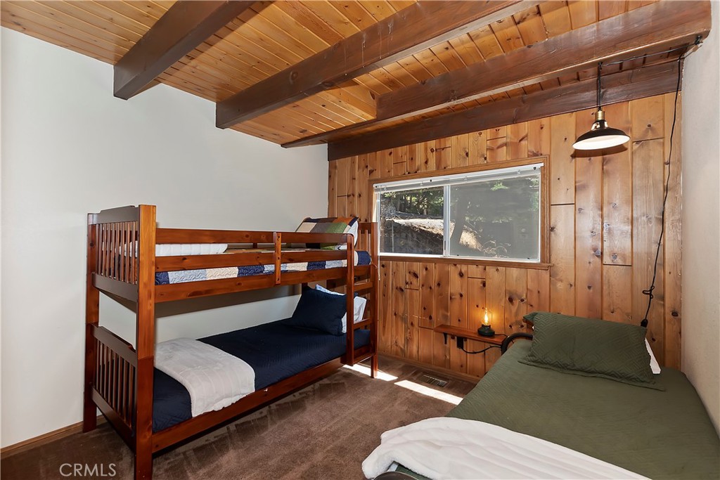 744 Bergschrund Drive Property Photo 32
