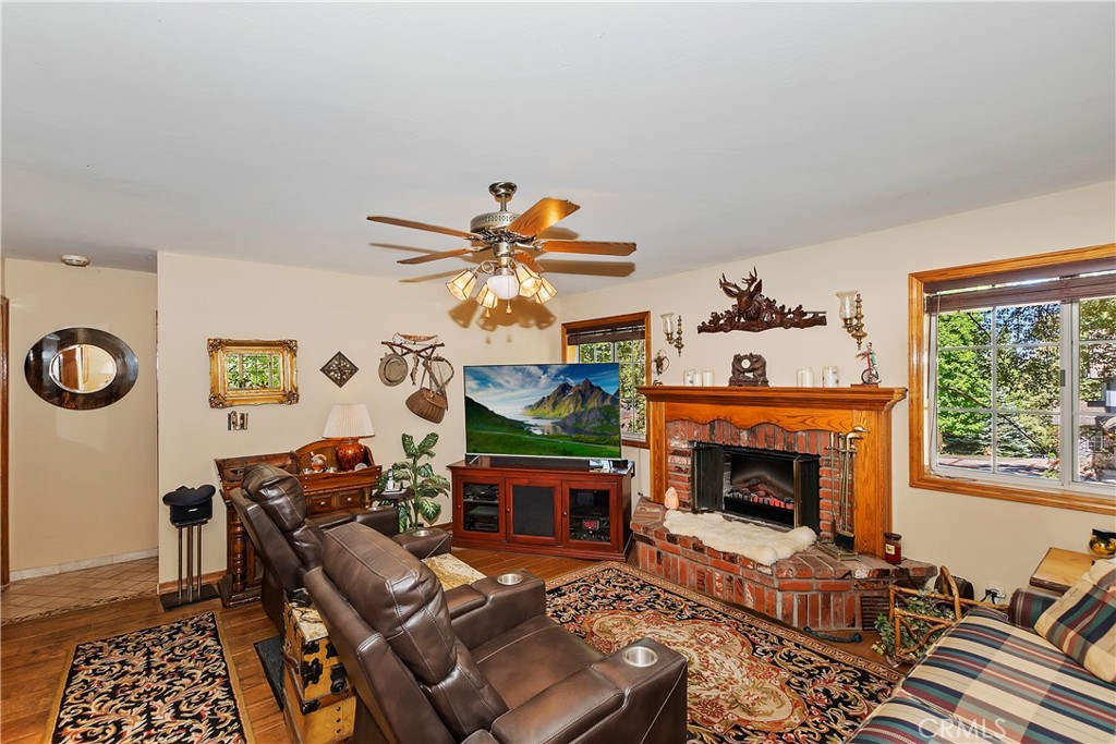 30184 Sky Line Drive Property Photo 21