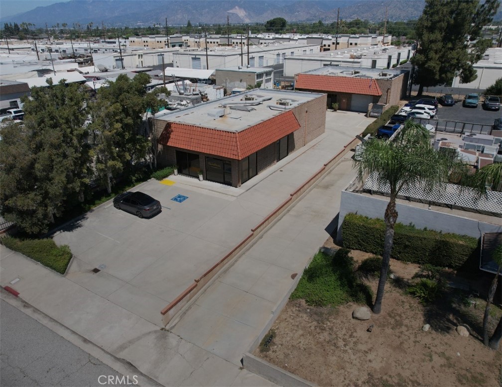 841 E San Bernardino Road Property Photo