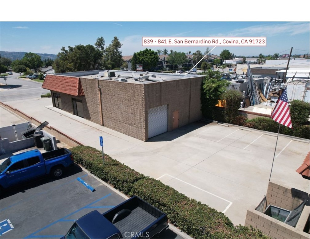 841 E San Bernardino Road Property Photo 3