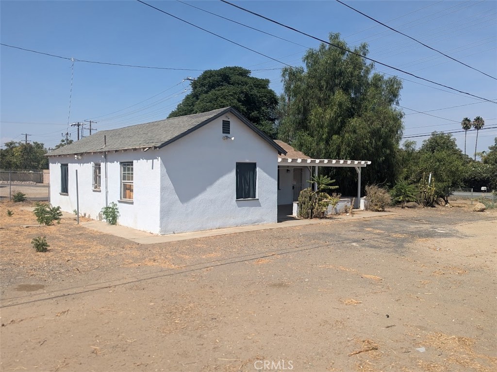 18883 Grand Avenue Property Photo 1