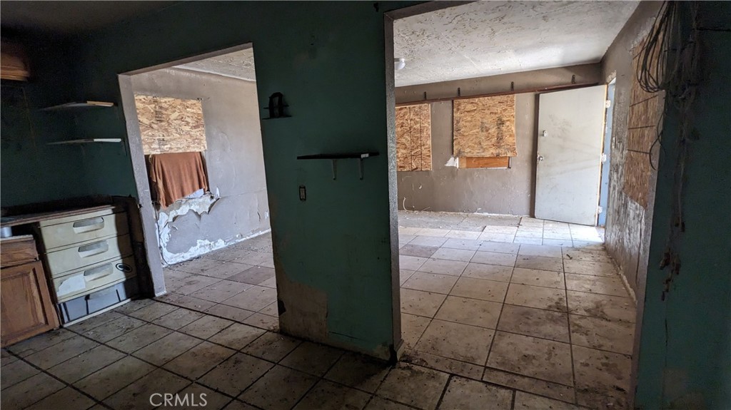 18883 Grand Avenue Property Photo 8
