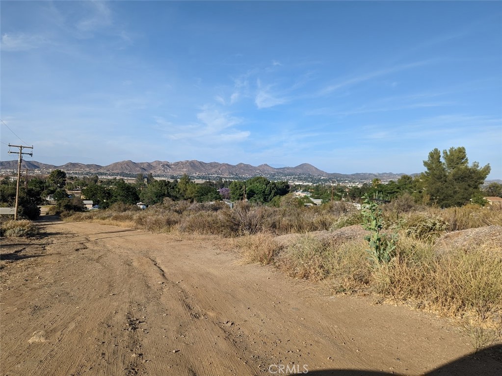 18883 Grand Avenue Property Photo 24