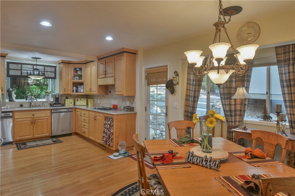 196 N Fairway Drive Property Photo 15