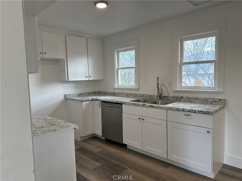 1574 W Lincoln Street W Property Photo 8