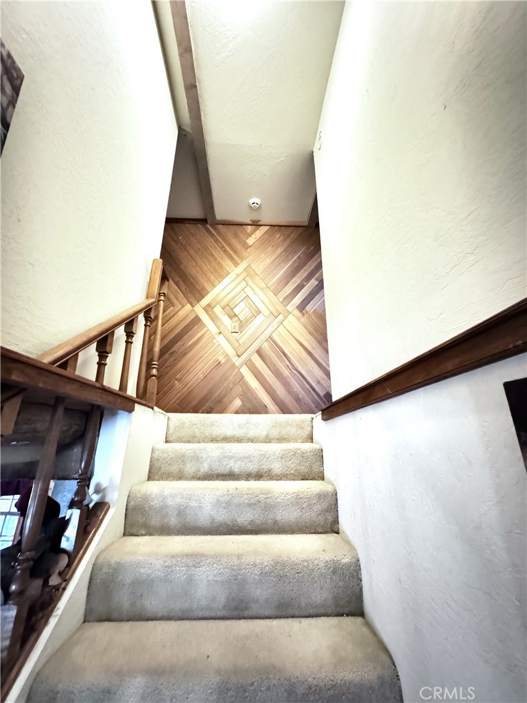 1070 Jungfrau Drive Property Photo 24