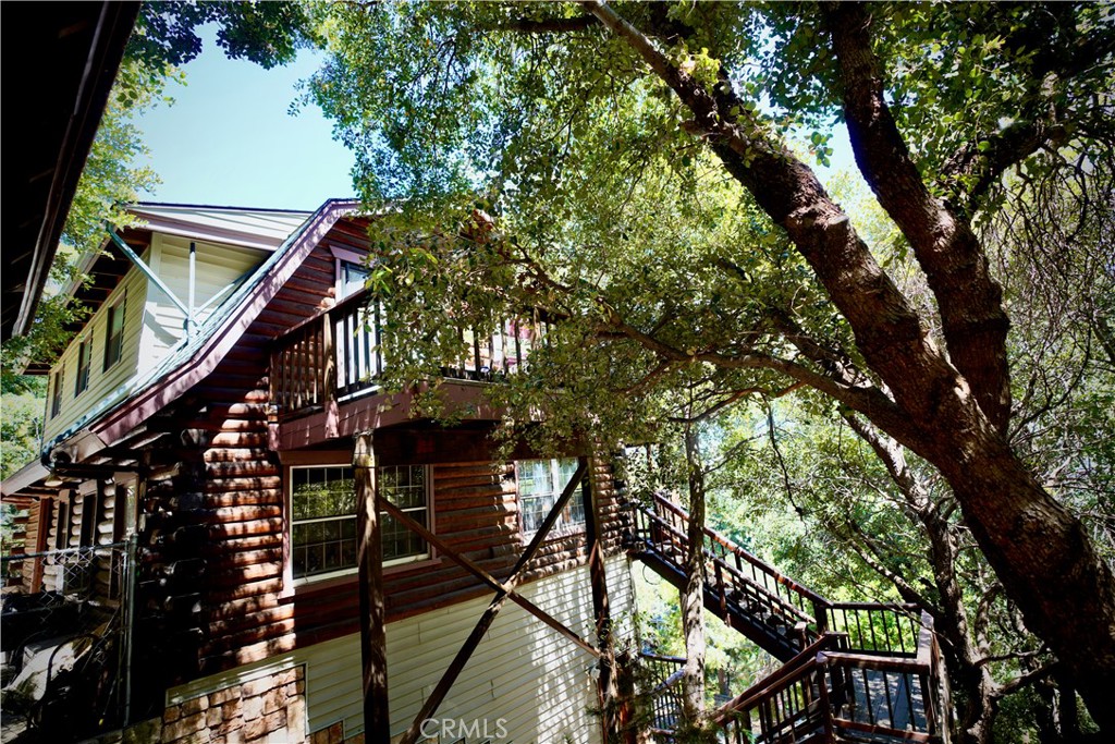 1070 Jungfrau Drive Property Photo 25
