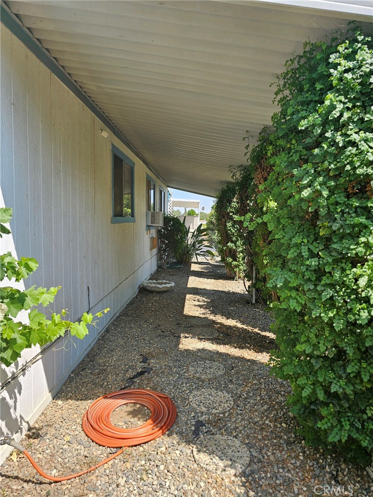 2200 W Wilson Street 76 Property Photo 3