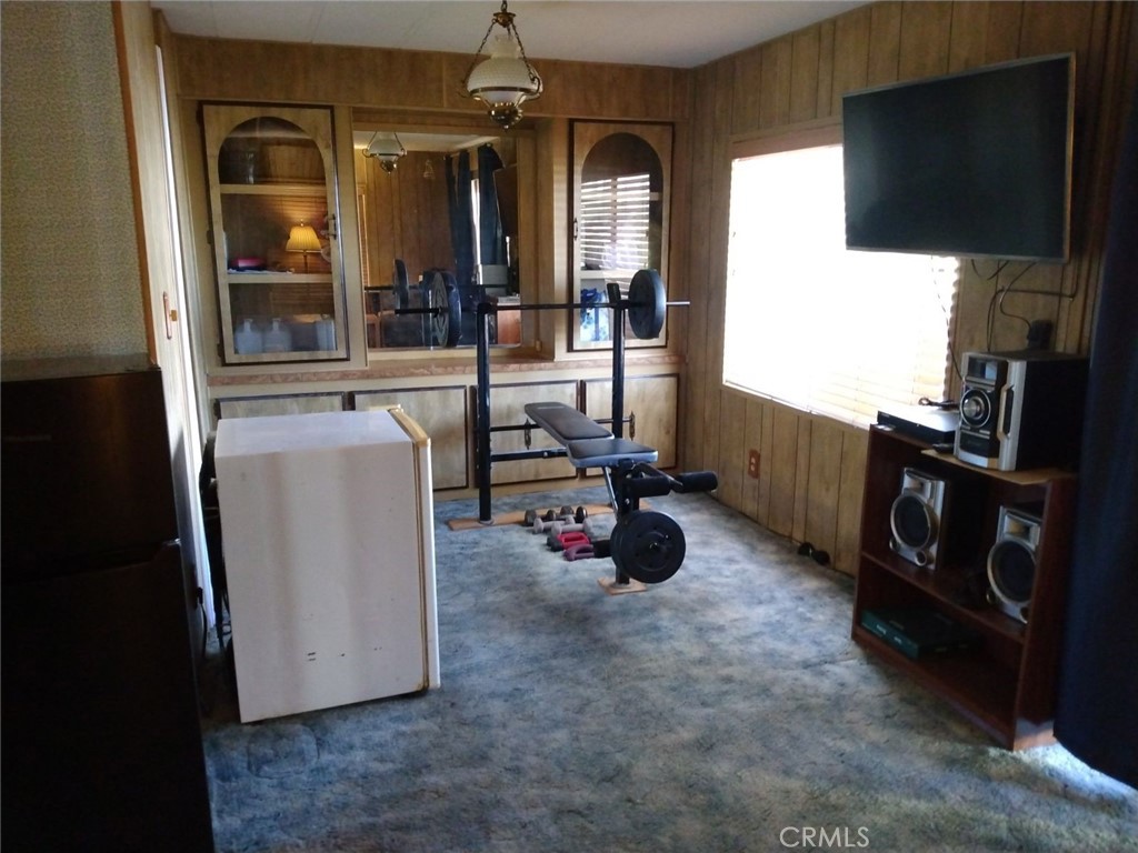 2200 W Wilson Street 76 Property Photo 4