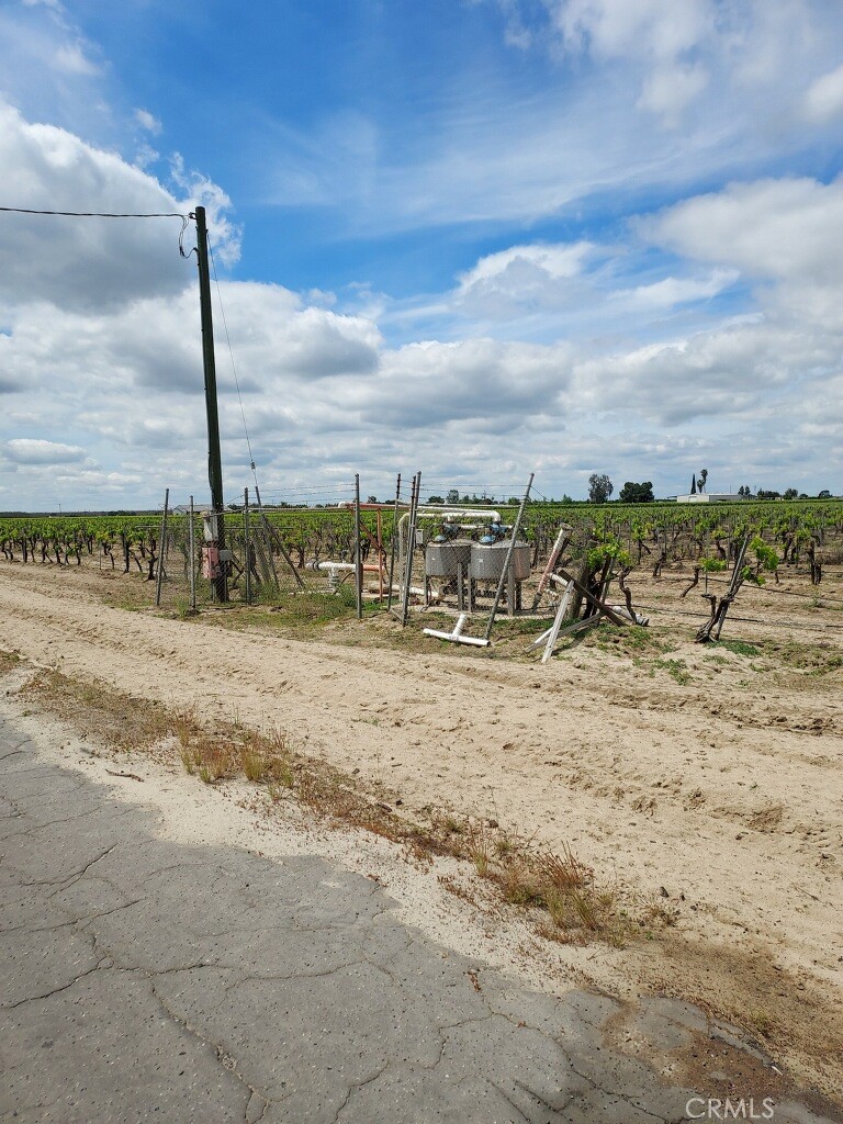 1 Clarkson Property Photo 2