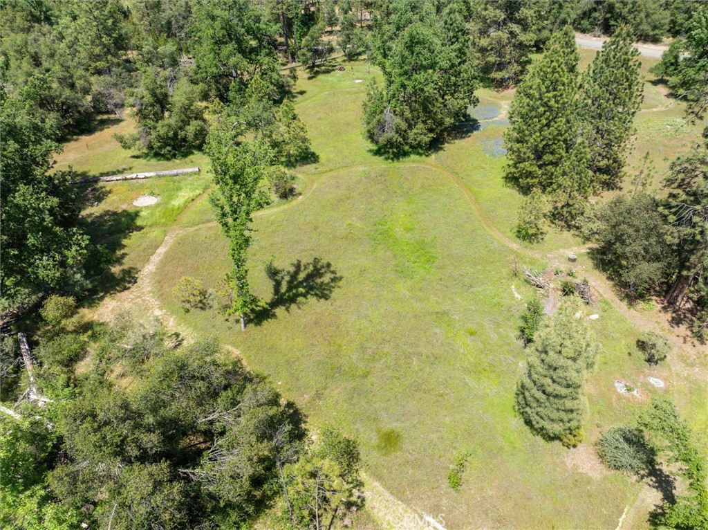 2669 Triangle Road Property Photo 3