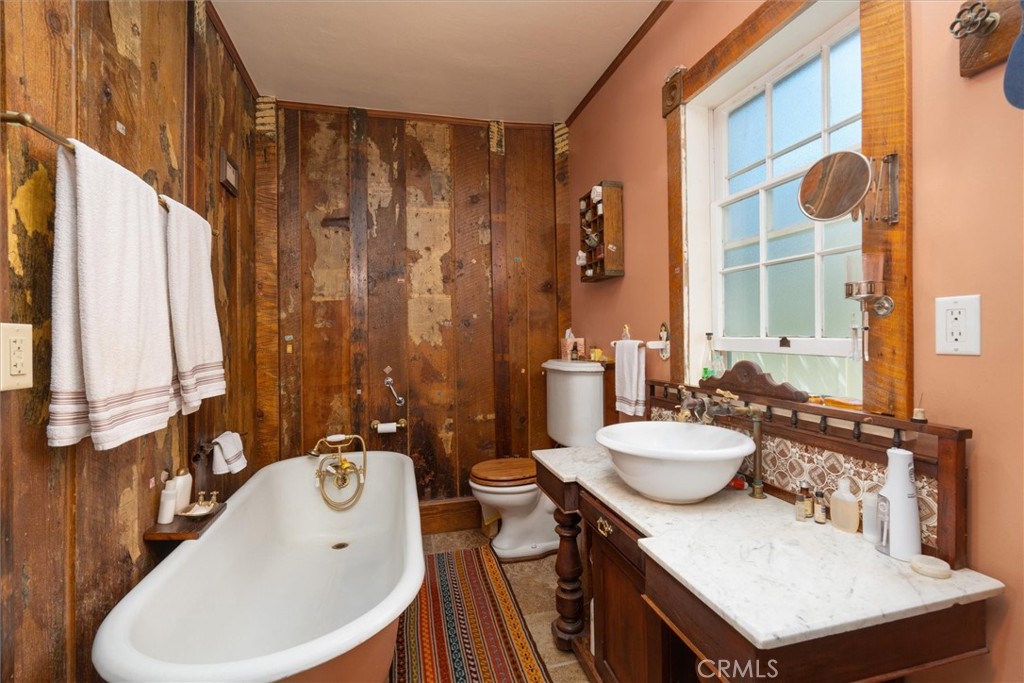 2669 Triangle Road Property Photo 14