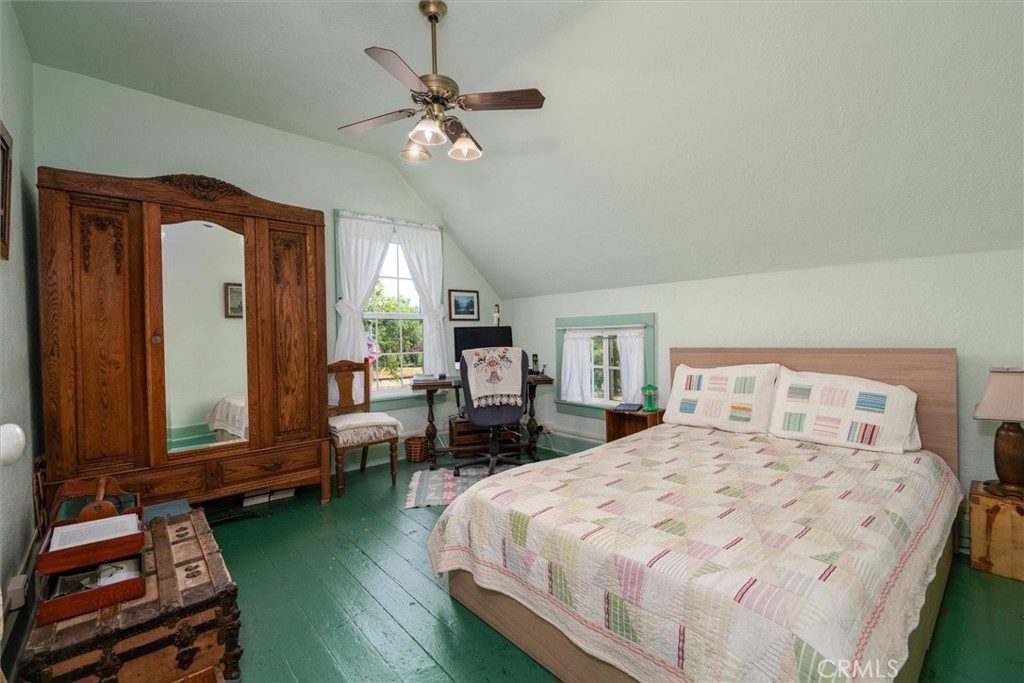 2669 Triangle Road Property Photo 18