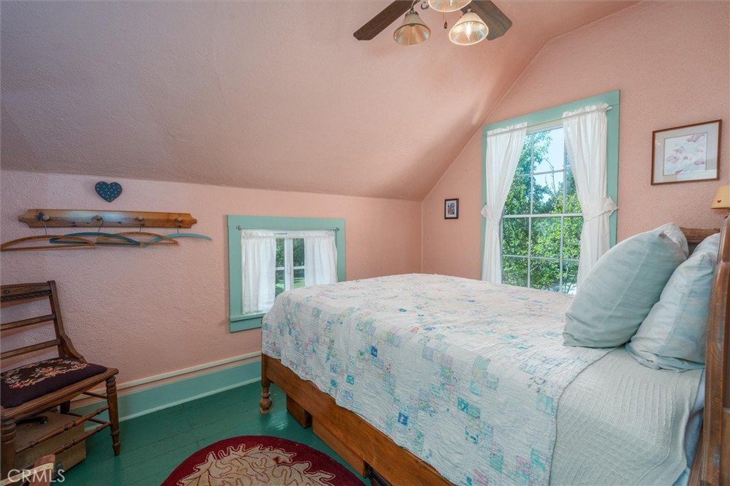2669 Triangle Road Property Photo 20