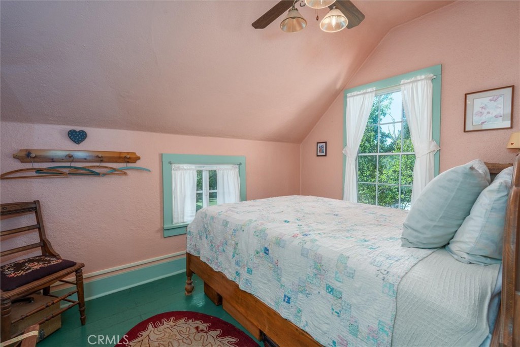 2669 Triangle Road Property Photo 20