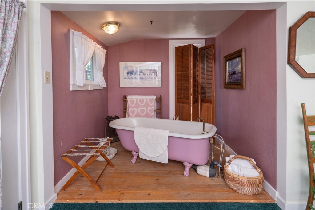 2669 Triangle Road Property Photo 43