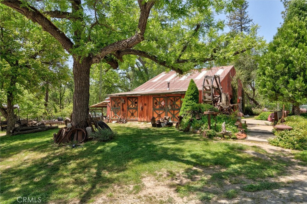 2669 Triangle Road Property Photo 46