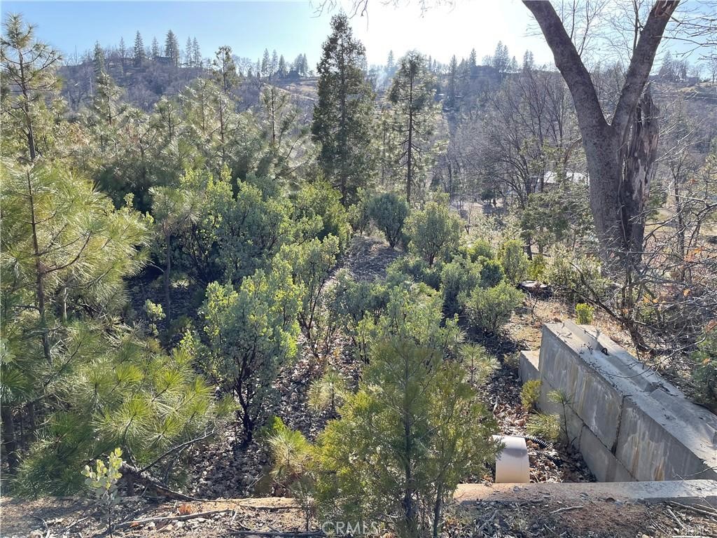 59479 Cascadel Drive Property Photo 3