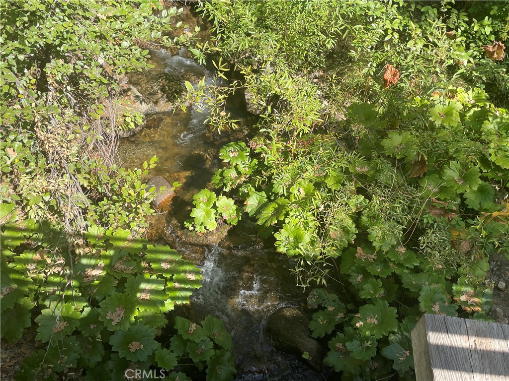 59479 Cascadel Drive Property Photo 5