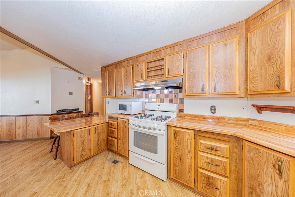 39737 Road 274 22 Property Photo 12