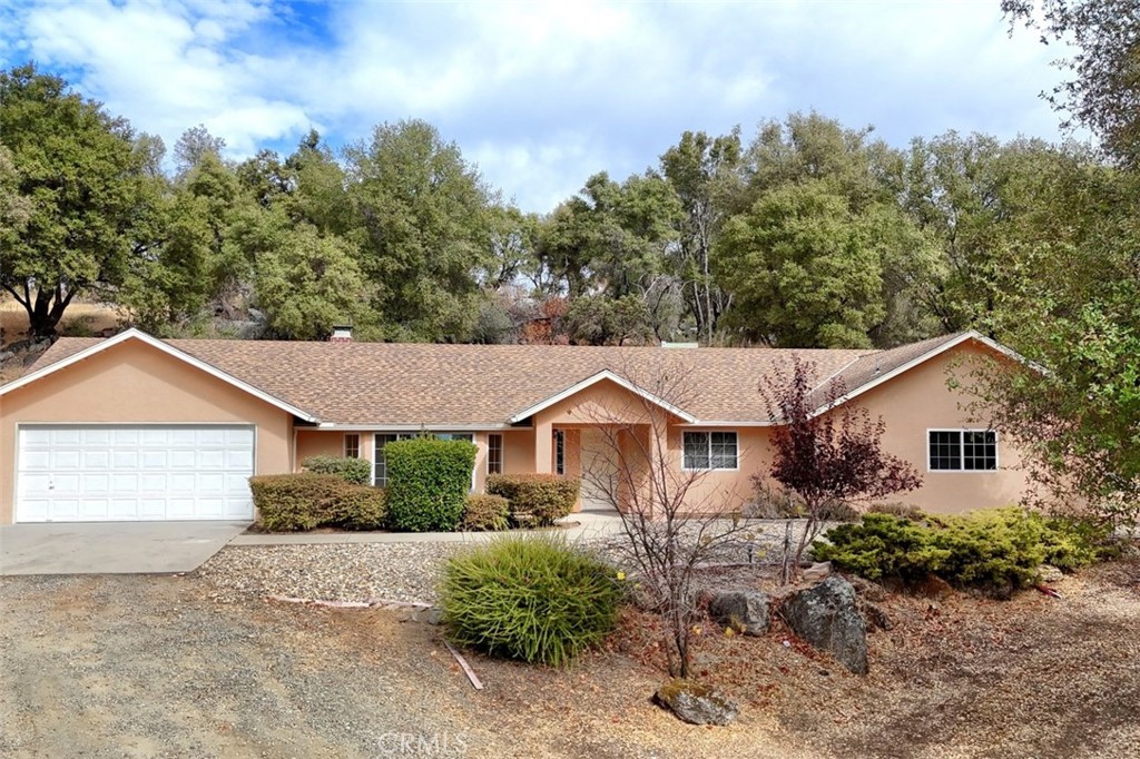 3848 Owl Creek Road Property Photo