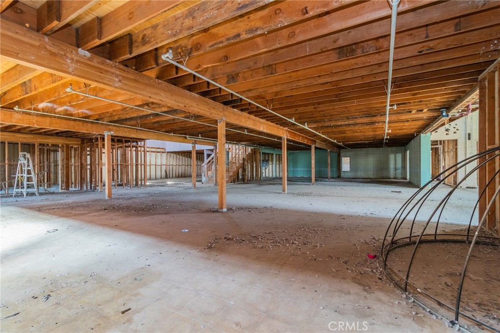 1826 Rose Avenue Property Photo 8