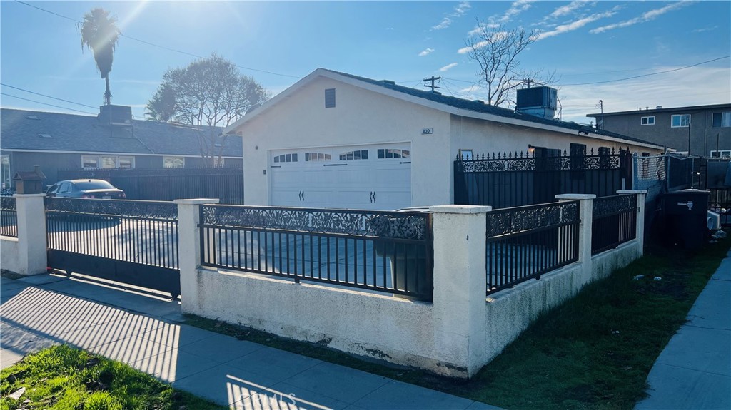 430 S Backer Avenue Property Photo