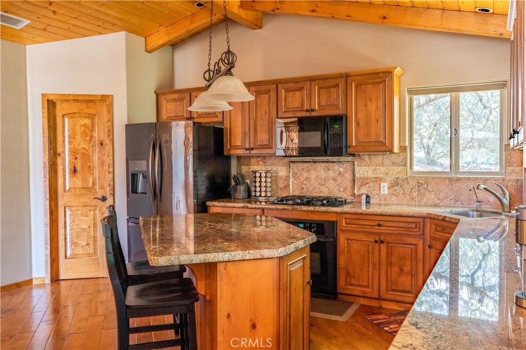 49760 Sundance Place Property Photo 5