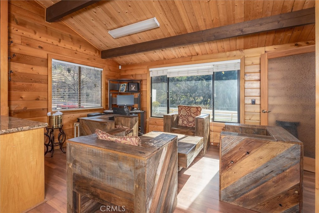 35674 Highway 41 Property Photo 15