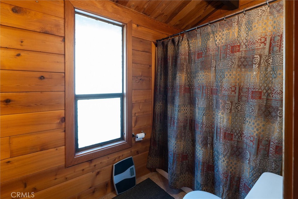 35674 Highway 41 Property Photo 22