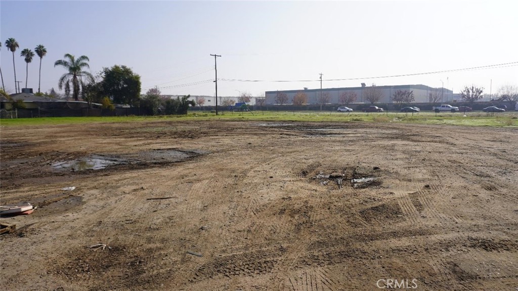 1736 E Dorothy Avenue Property Photo 2